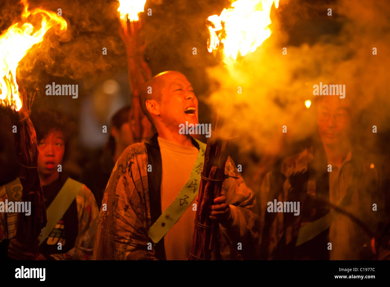 kurama-fire-festival-matsuri-in-kyoto-japan-stockfotografie-alamy