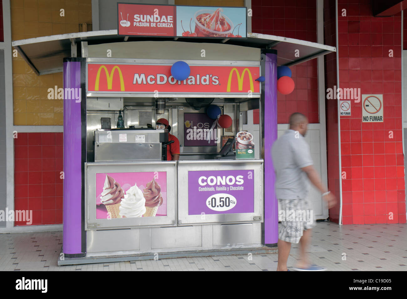 Panama, Lateinamerika, Mittelamerika, Panama City, Bella Vista, Via Espana, McDonald's, Burger, Hamburger, Fast Food, Restaurants, Restaurants, Restaurants, Cafés, Ameri Stockfoto