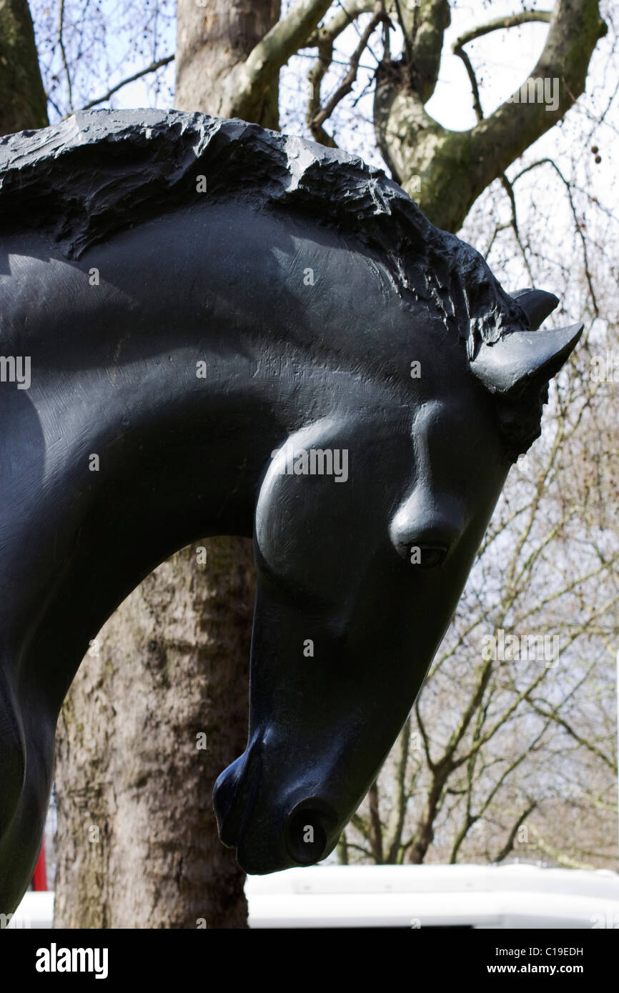 Ein Denkmal der Tiere kämpfte in den großen Kriegen, "sie hatte keine Wahl" London England Stockfoto