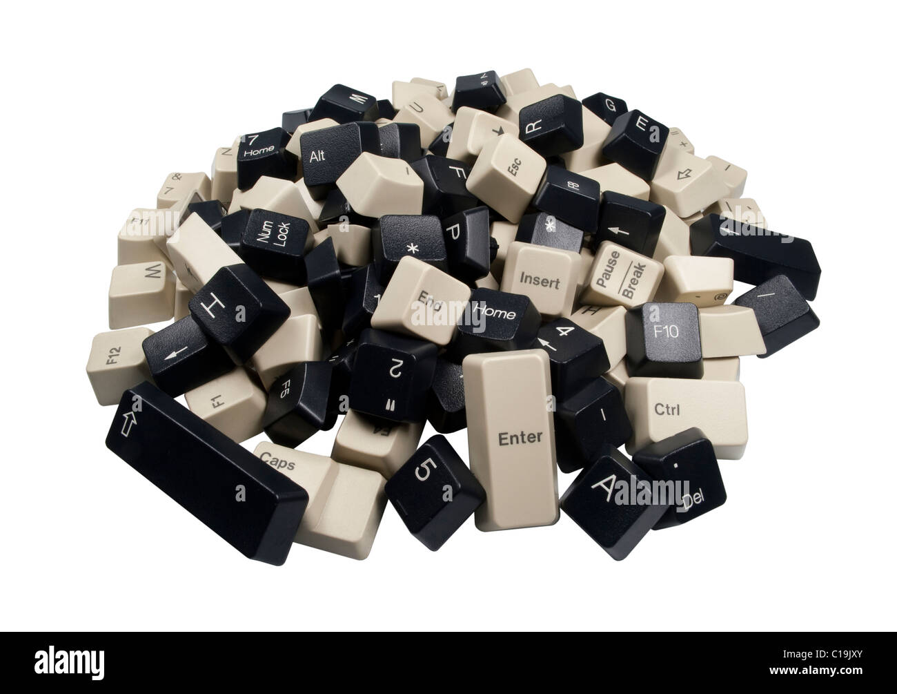 Ein Haufen von schwarzen und weißen Computer-Tastatur-Tasten isoliert auf weißem Hintergrund Stockfoto