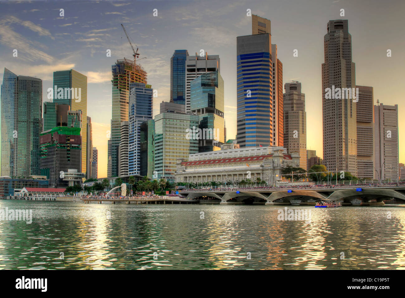 Merlion Park in Singapur von der Marina Bay-Esplanade Stockfoto