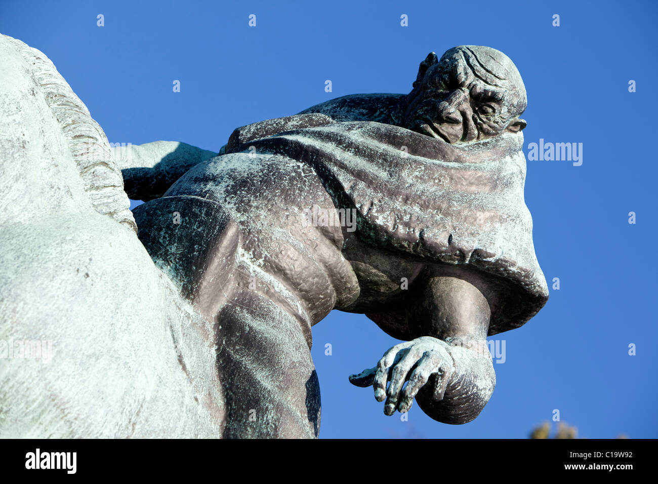 Carl Milles erstellt Folke Filbyter für Linköping, wo die Skulptur ein großer Brunnen, der Folkunga-Brunnen gehört. Stockfoto