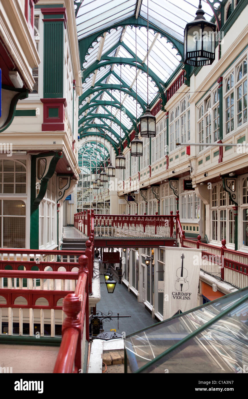 Das Cardiff Castle Arcade Stockfoto