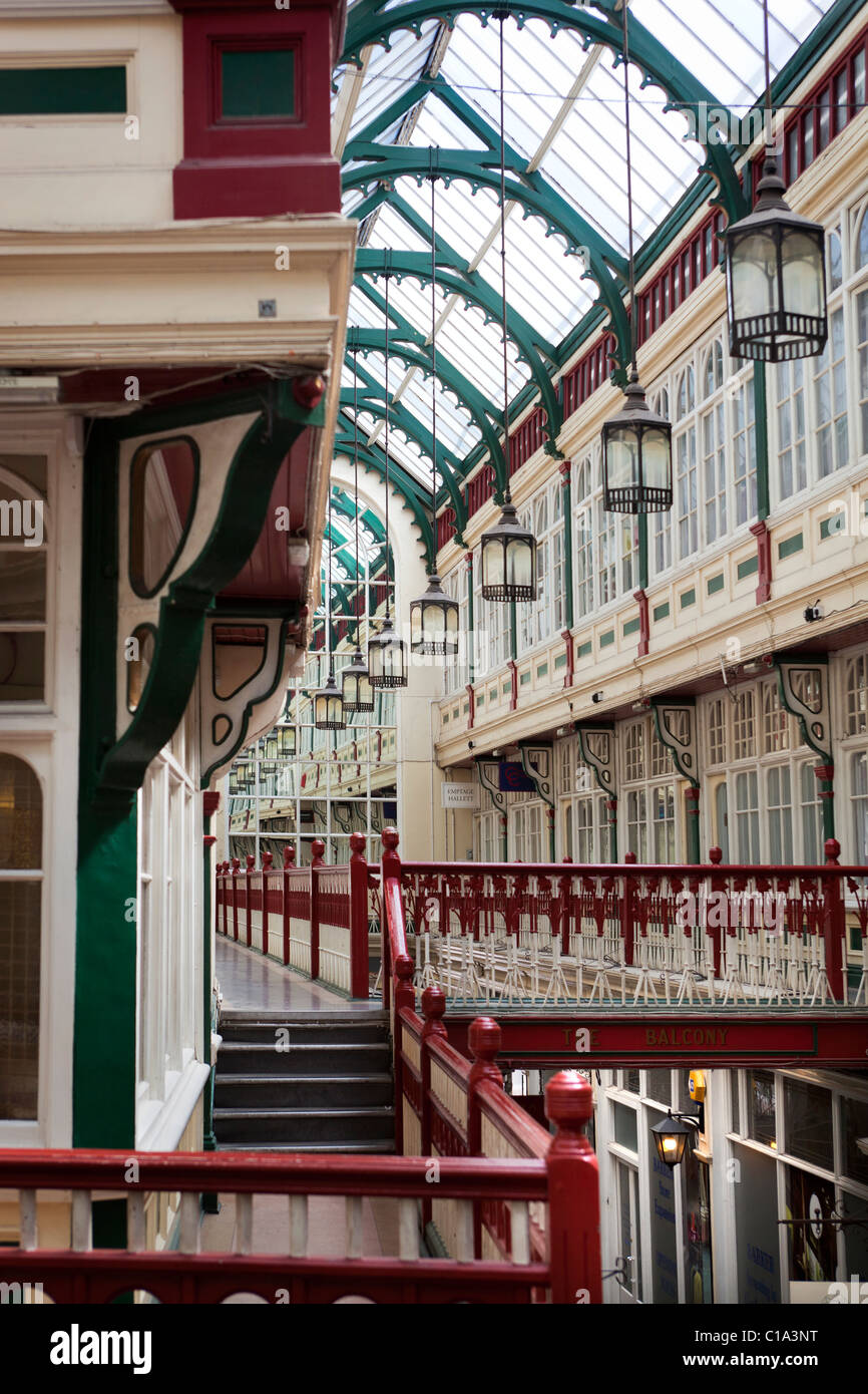 Das Cardiff Castle Arcade Stockfoto