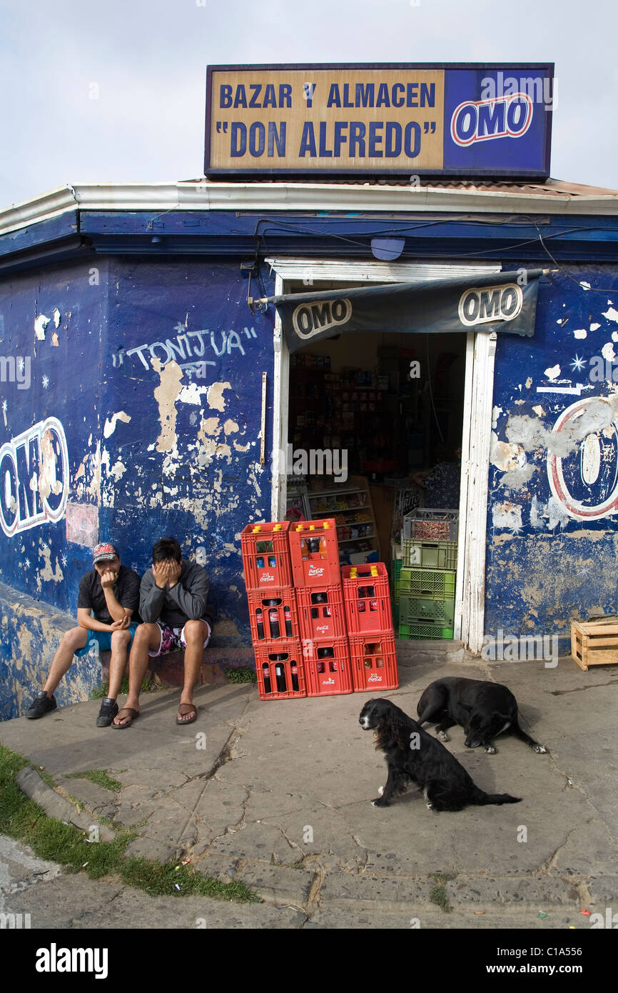 Lebensmittelgeschäft in Cerro Mariposa, Valparaiso, Chile Stockfoto