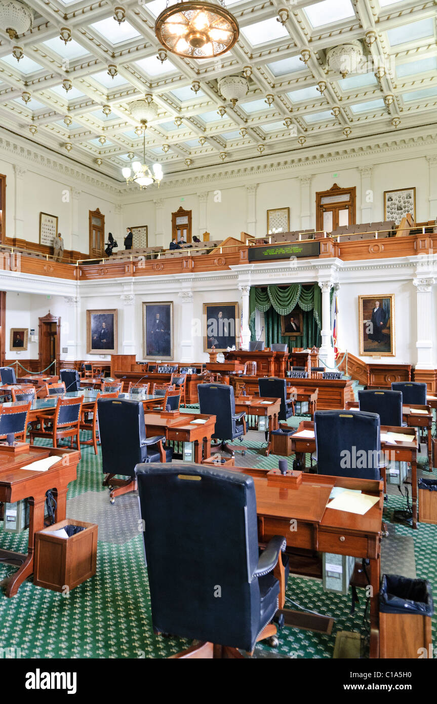 AUSTIN, Texas, Vereinigte Staaten — Innenministerium der Senatskammer der Legislative des Bundesstaates Texas im Texas State Captiol in Austin, Texas. Der Senat besteht aus 31 Mitgliedern. Stockfoto