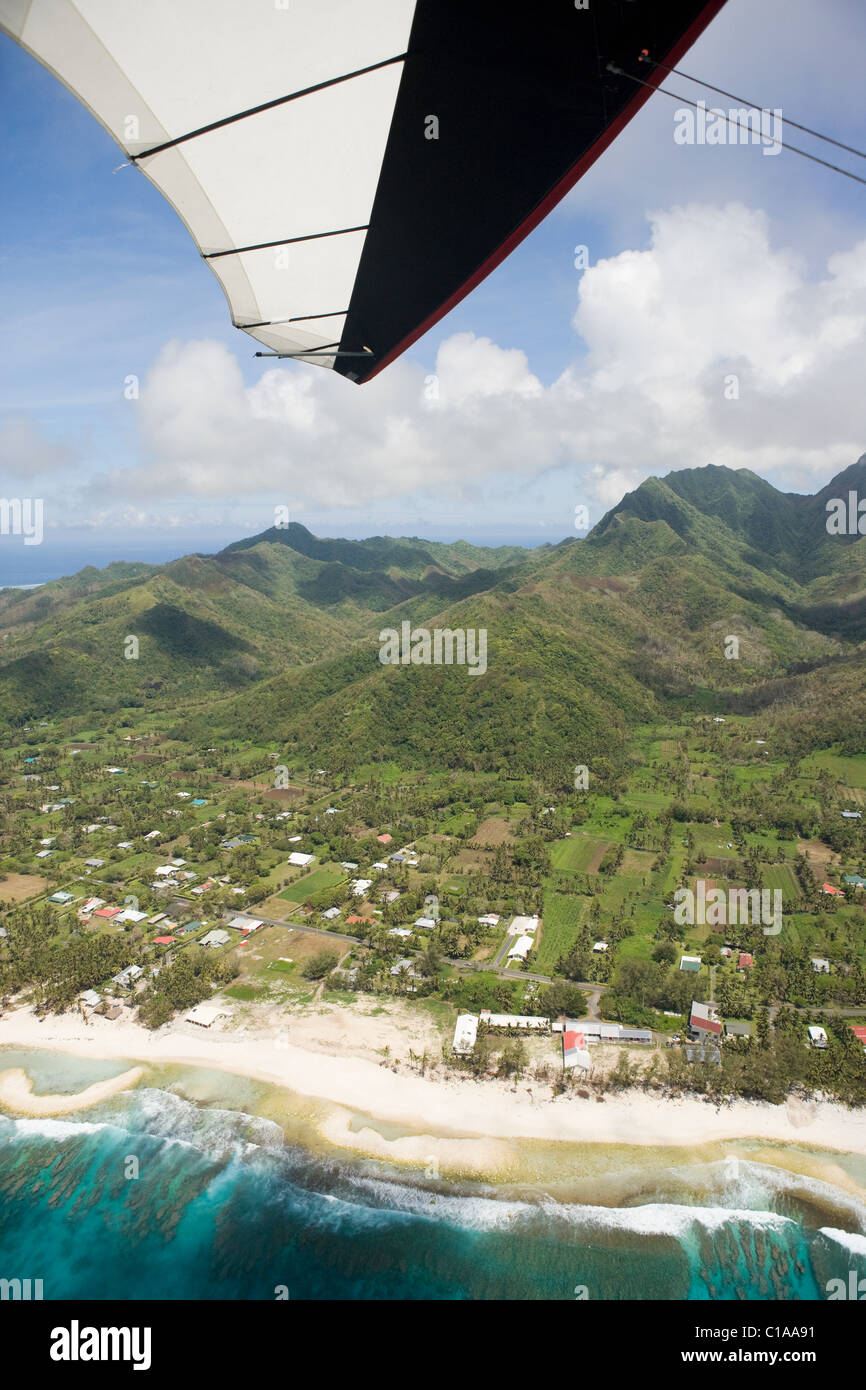 Luftbild vom Gleitschirm Cook Islands Küste Stockfoto