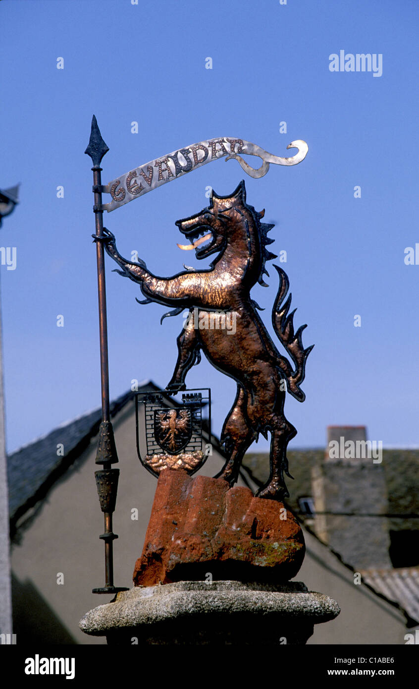 Frankreich, Lozere, Aumont Aubras Skulptur repräsentiert die Bestie von Gévaudan Stockfoto