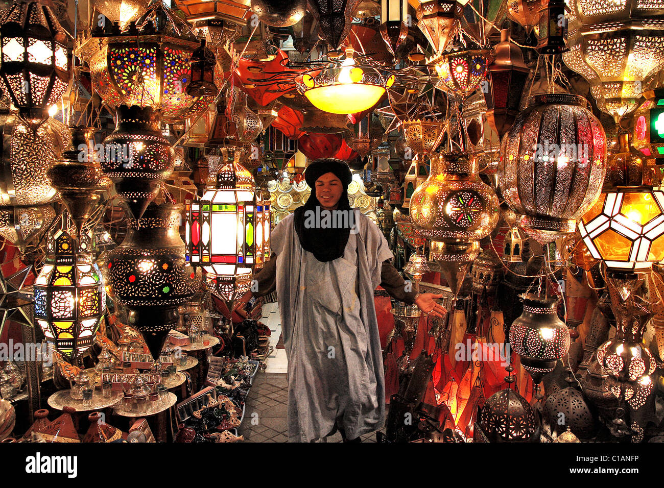 Lampen Shop, Medina, Marrakesch, Marokko Medina, Marrakesch, Marokko,  Nordafrika Stockfotografie - Alamy