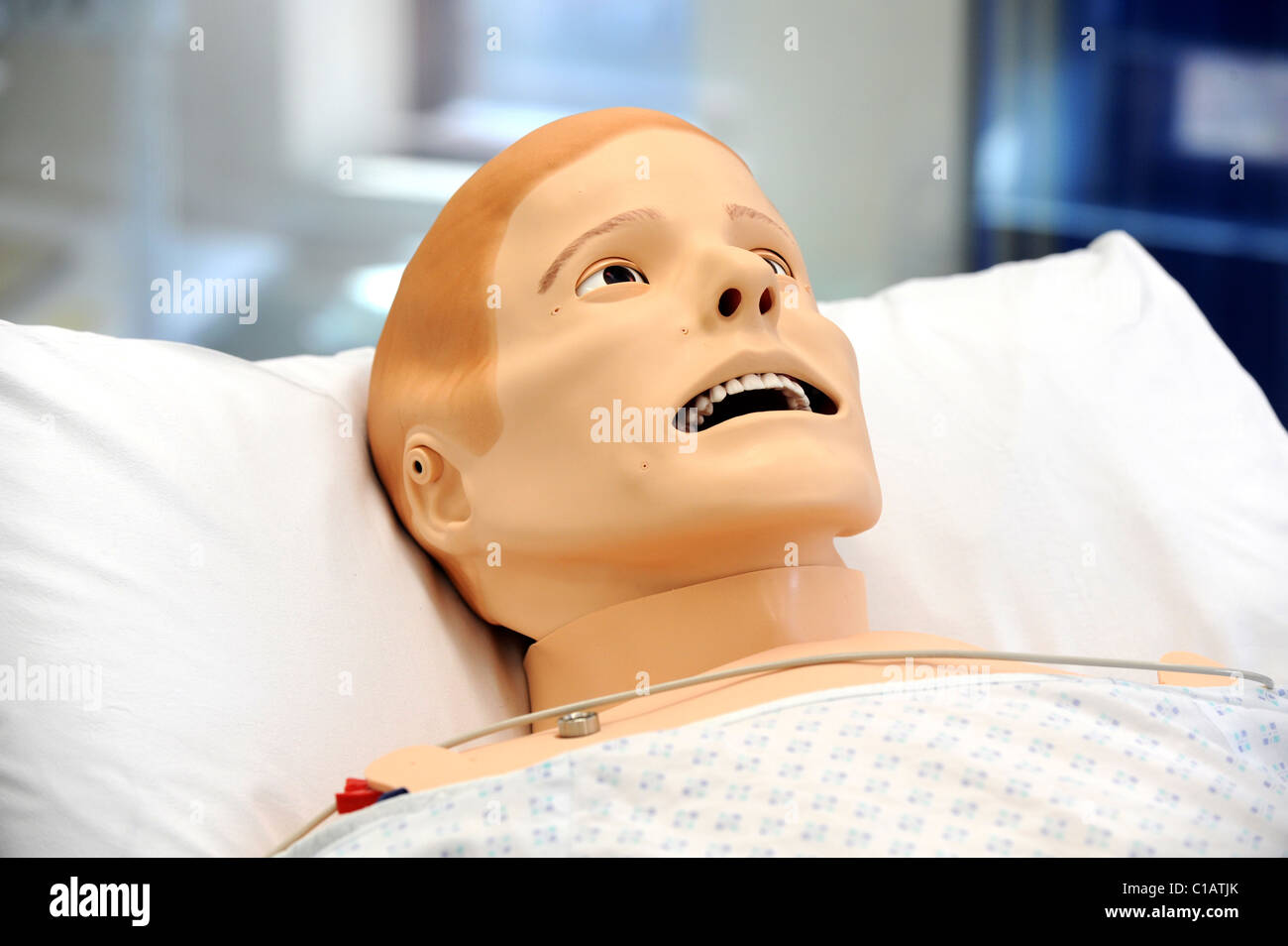 SimMan 3G ein neuer Dummy-Patient, der wie ein Mensch in der neuen Simulation Suite in Worthing Krankenhaus reagiert Stockfoto