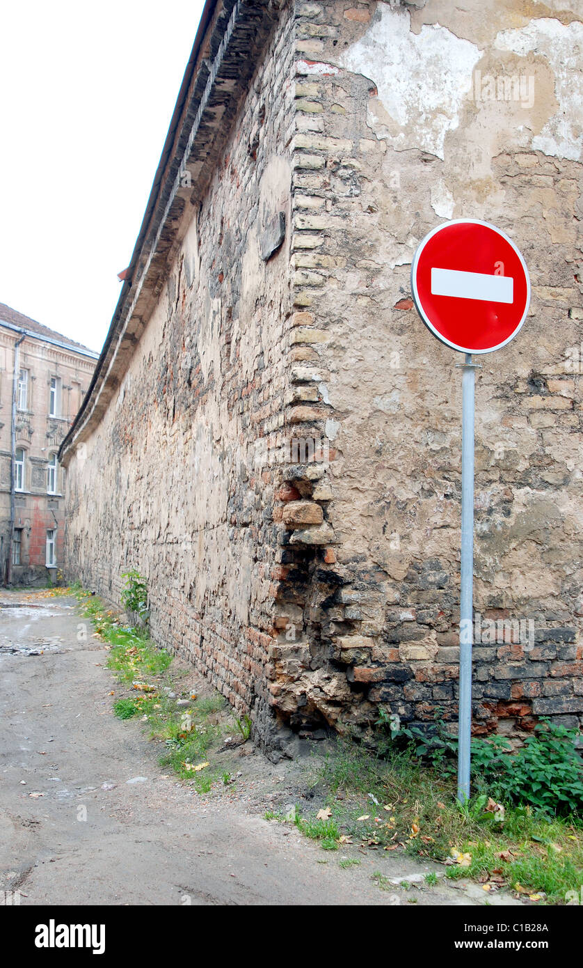 Roadsign Ziegel in Altstadt Stockfoto