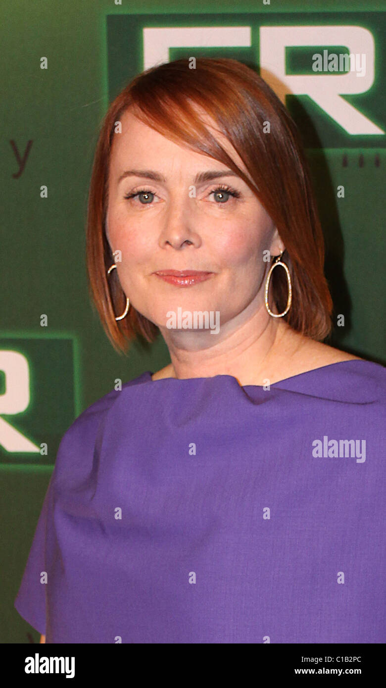 Laura innes er says goodbye Fotos und Bildmaterial in hoher Auflösung