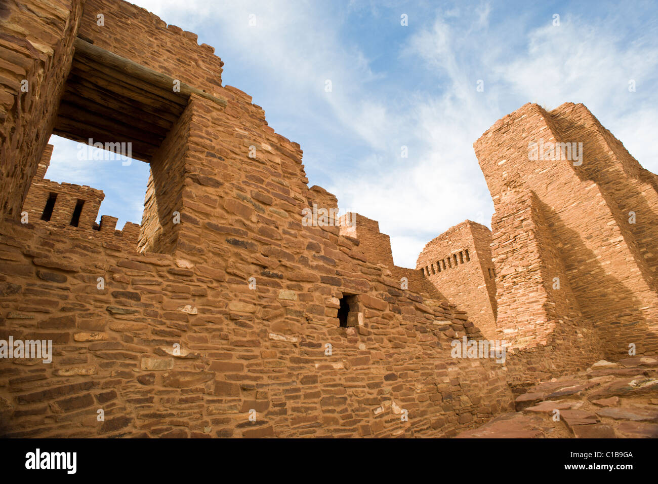 Die Quarai Pueblo-Ruinen, Salinas Pueblo Missionen Nationalmonument, an Quarai, New Mexico. Stockfoto