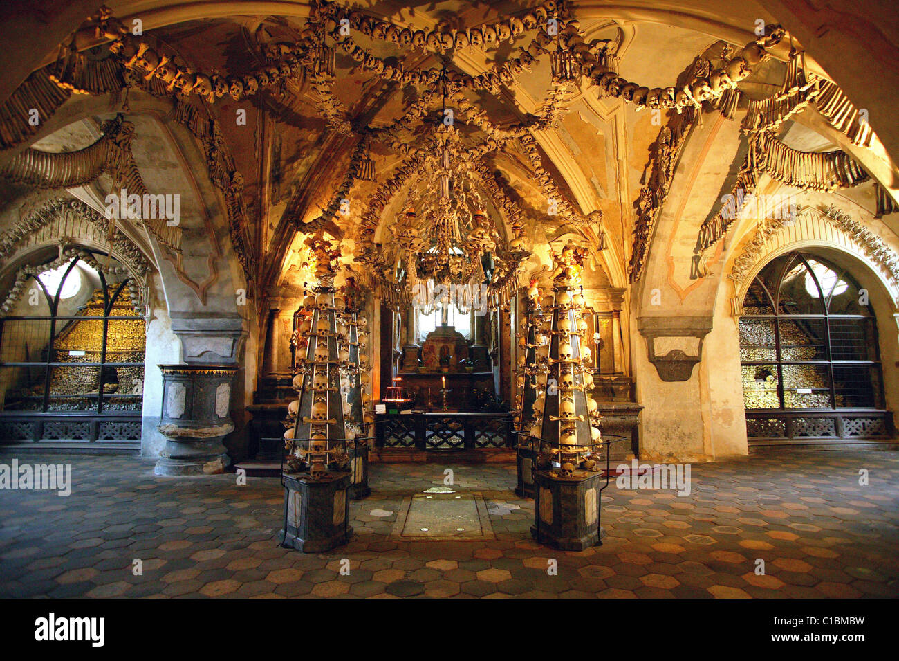 Tschechische Republik, Prag Provinz, Sedlec, Krypta der Allerheiligen-Kapelle Stockfoto