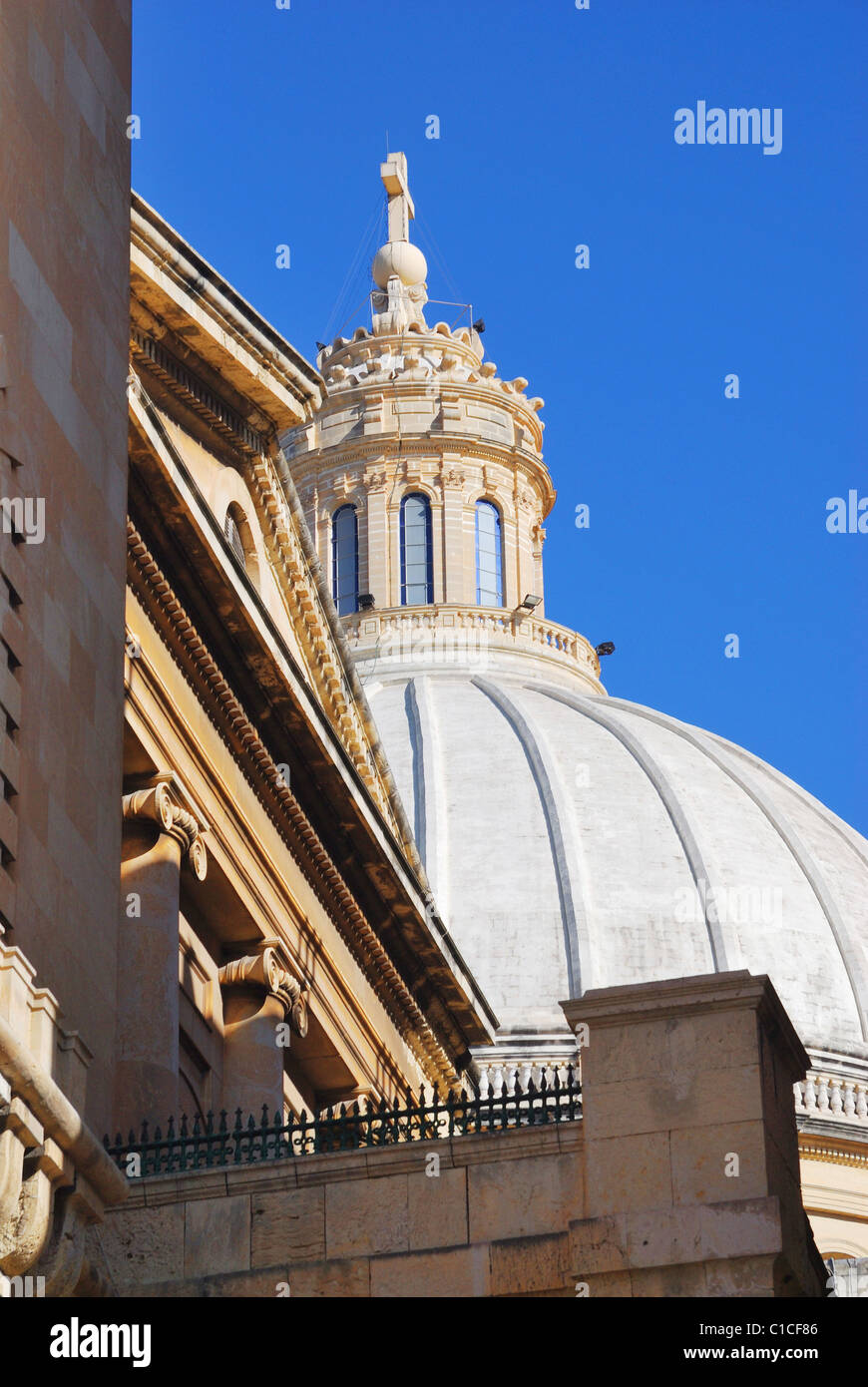 St. Paul der anglikanischen und der Our Lady of Mount Carmel - Valletta Stockfoto
