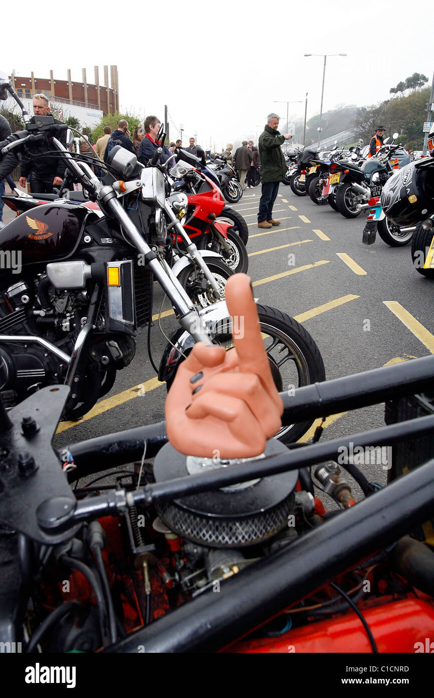 Die jährliche "Southend Shakedown" Masse Motorradrennfahrer zugunsten der NSPCC (nationale Gesellschaft für die Verhinderung von Tierquälerei Stockfoto