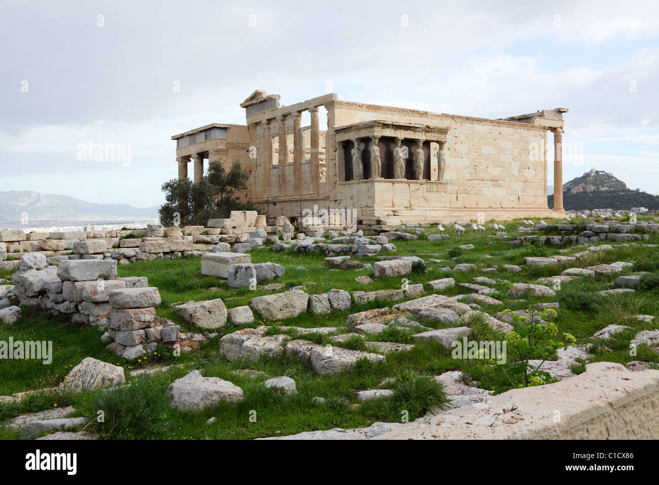 Erechtheion ist einem alten griechischen Tempel auf der Nordseite von der Akropolis in Athen, Griechenland Stockfoto
