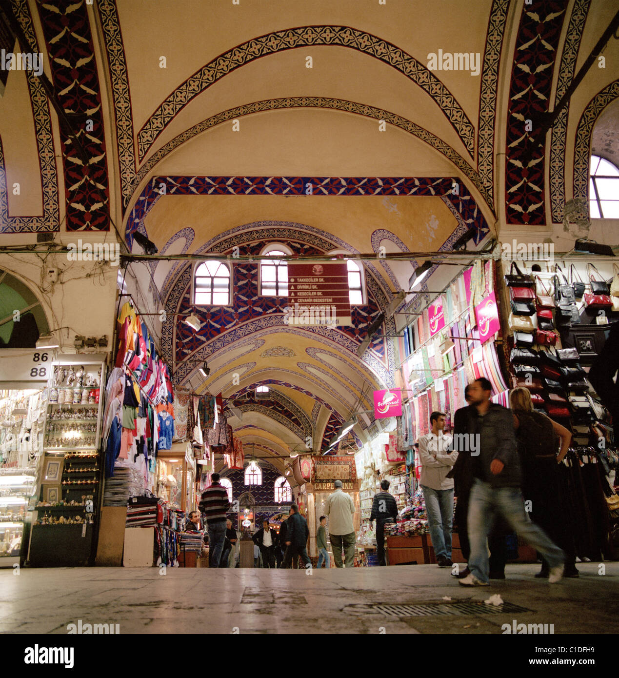 Der Große Basar in Istanbul in der Türkei im Nahen Osten Asien. Die osmanische Geschichte Architektur Shop Markt Tourismus Handel Empire Retail Travel Stockfoto
