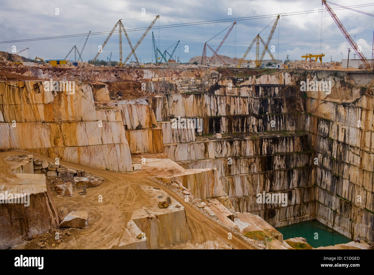 Große Marmor-Steinbruch in Estremoz, Portugal Stockfoto
