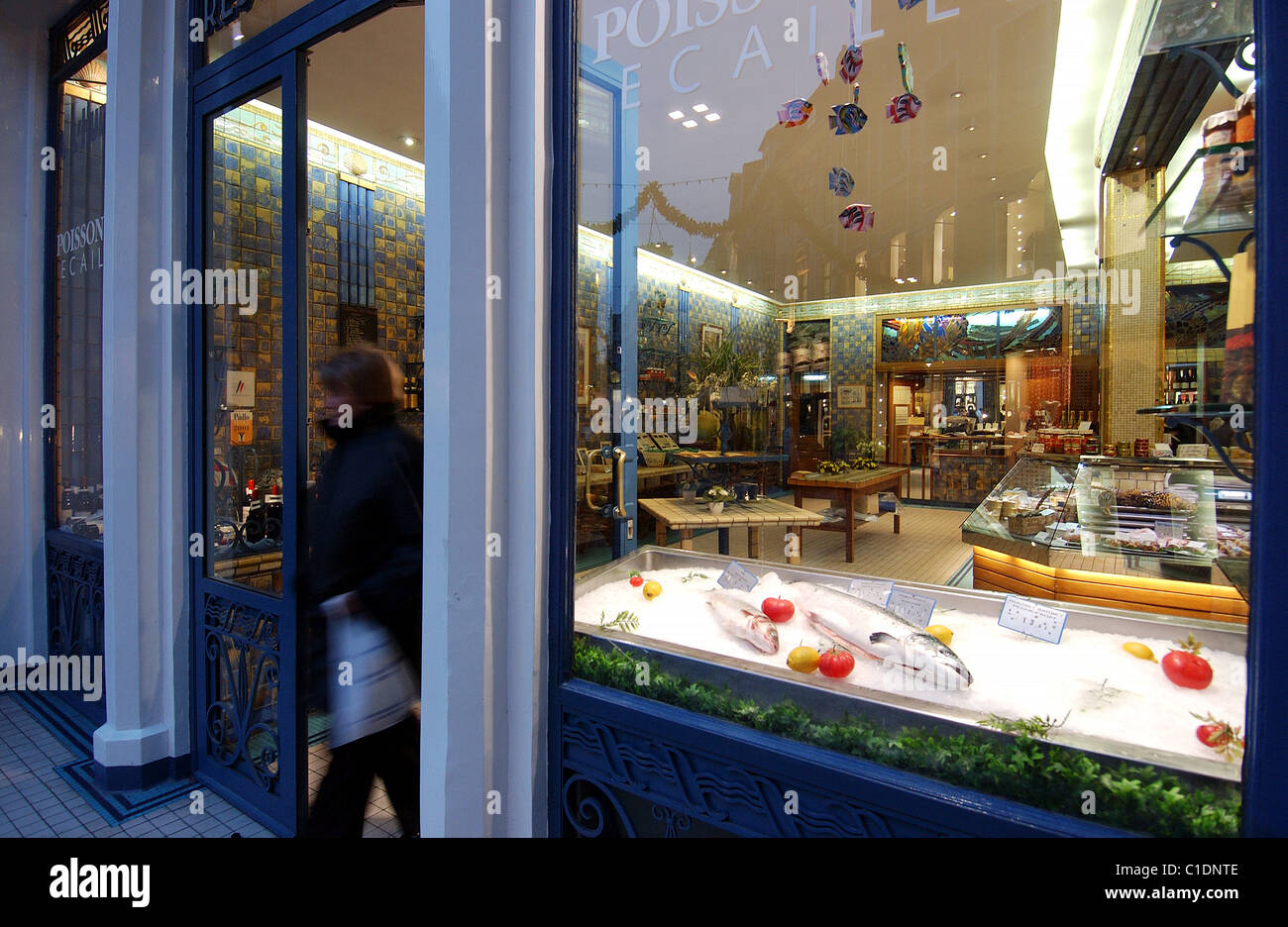 Frankreich, Nord, Lille, Chats Bossus Straße, Fischgeschäft Restaurant l' Huitriere Stockfoto