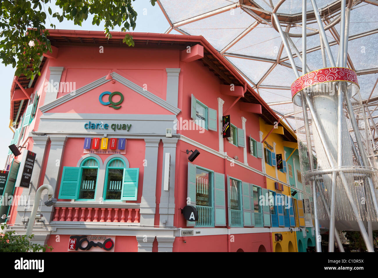 Farbenfrohe Architektur von Clarke Quay, Singapur Stockfoto