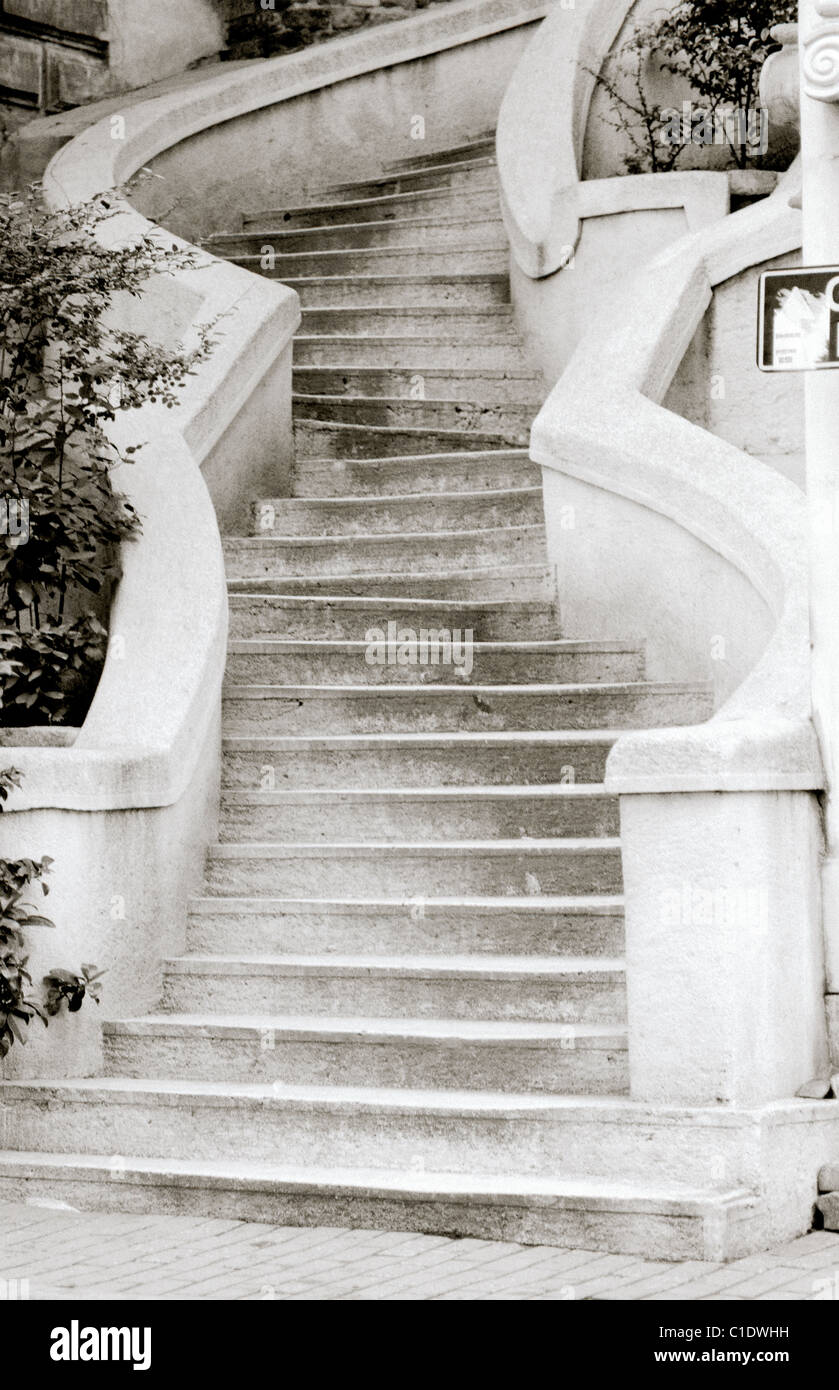 Kamondo Schritte Treppe in Karaköy Galata in Istanbul in der Türkei im Nahen Osten Asien. Schritt Treppe Treppen Geschichte Architektur Stadt städtische Kultur Reisen Stockfoto