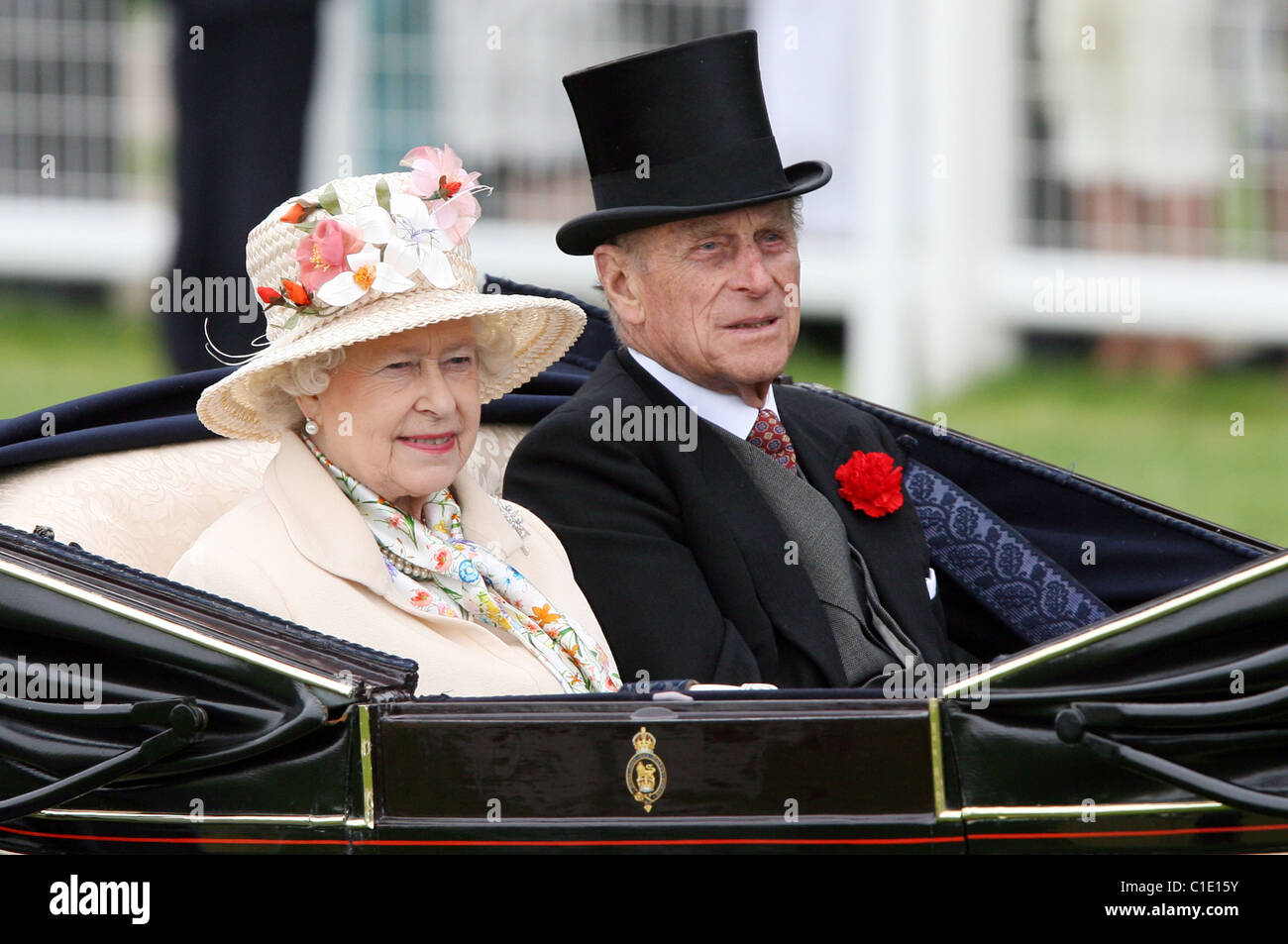 Porträt von Königin Elisabeth II. und Prinz Philip, Ascot, Großbritannien Stockfoto