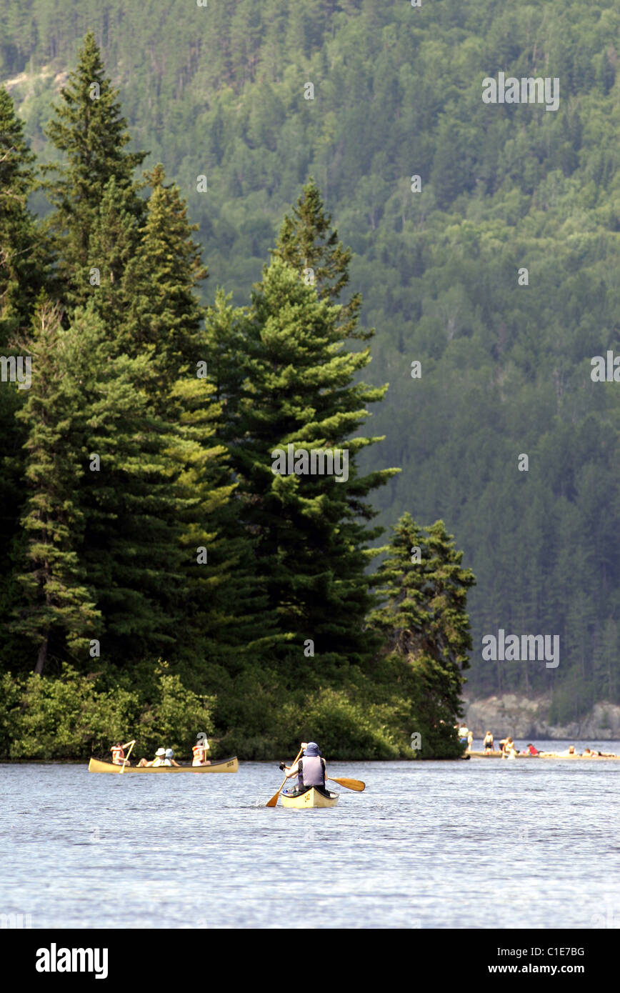Kanada, Quebec Provinz Mauricie Nationalpark, Kanufahren Stockfoto