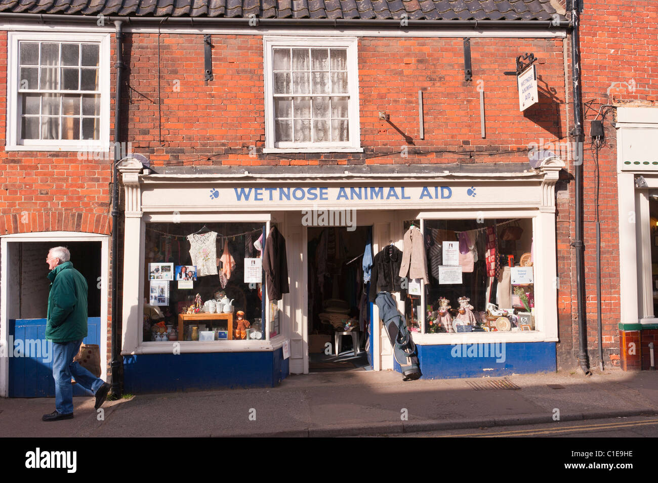 Wetnose Animal Aid Charity Shop Shop in Beccles, Suffolk, England, Großbritannien, Uk Stockfoto