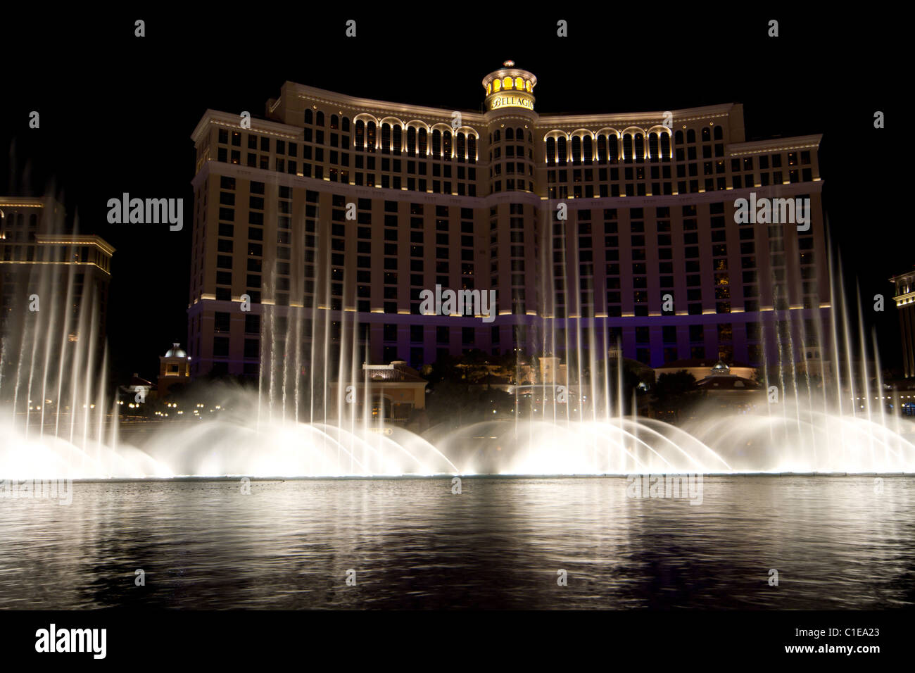 Musikalischen Springbrunnen Bellagio Las Vegas Night Stockfoto