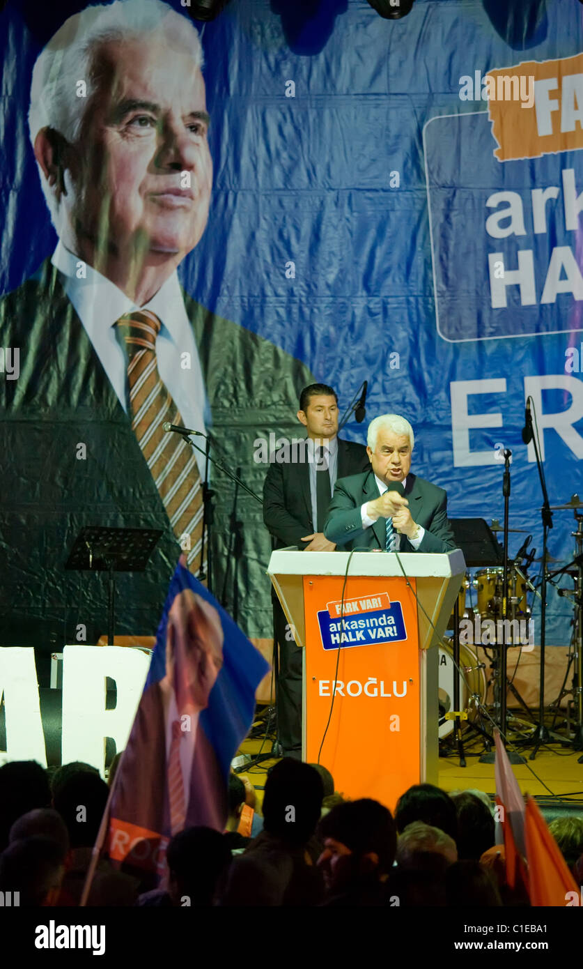 Dervis Eroglu, UBP bei Wahl-Rallye, Kyrenia, türkische Republik Nordzypern Stockfoto