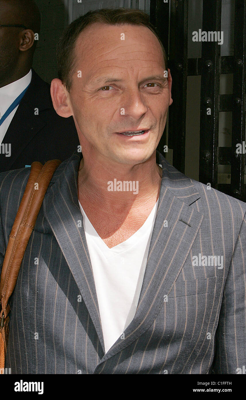 Perry Fenwick spielt Billy Mitchell in BBC Seife "Eastenders" verlassen "This Morning" Studios London, England - 08.05.09 Stockfoto