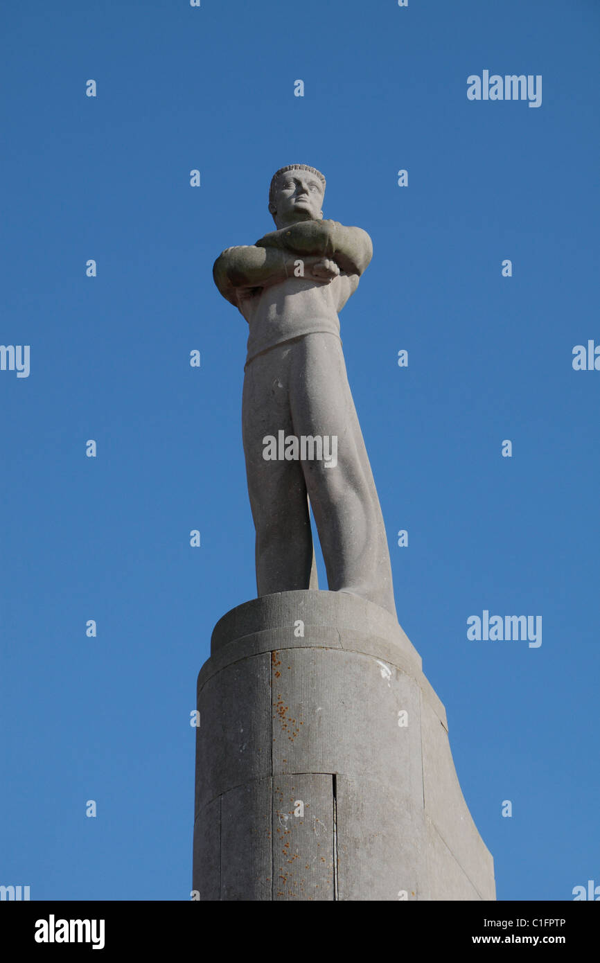 Die Zeeliedenmonument ("Sailors Monument") auf der Promenade oberhalb der Hauptstrand in Ostende, Belgien. Aug 2010 Stockfoto