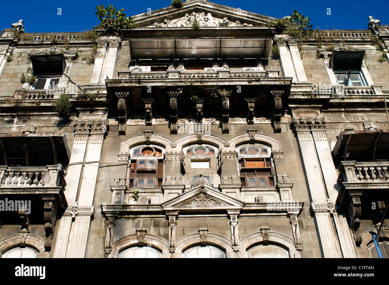 Kolonialgebäude, Kastellareal, Mumbai, Indien Stockfoto