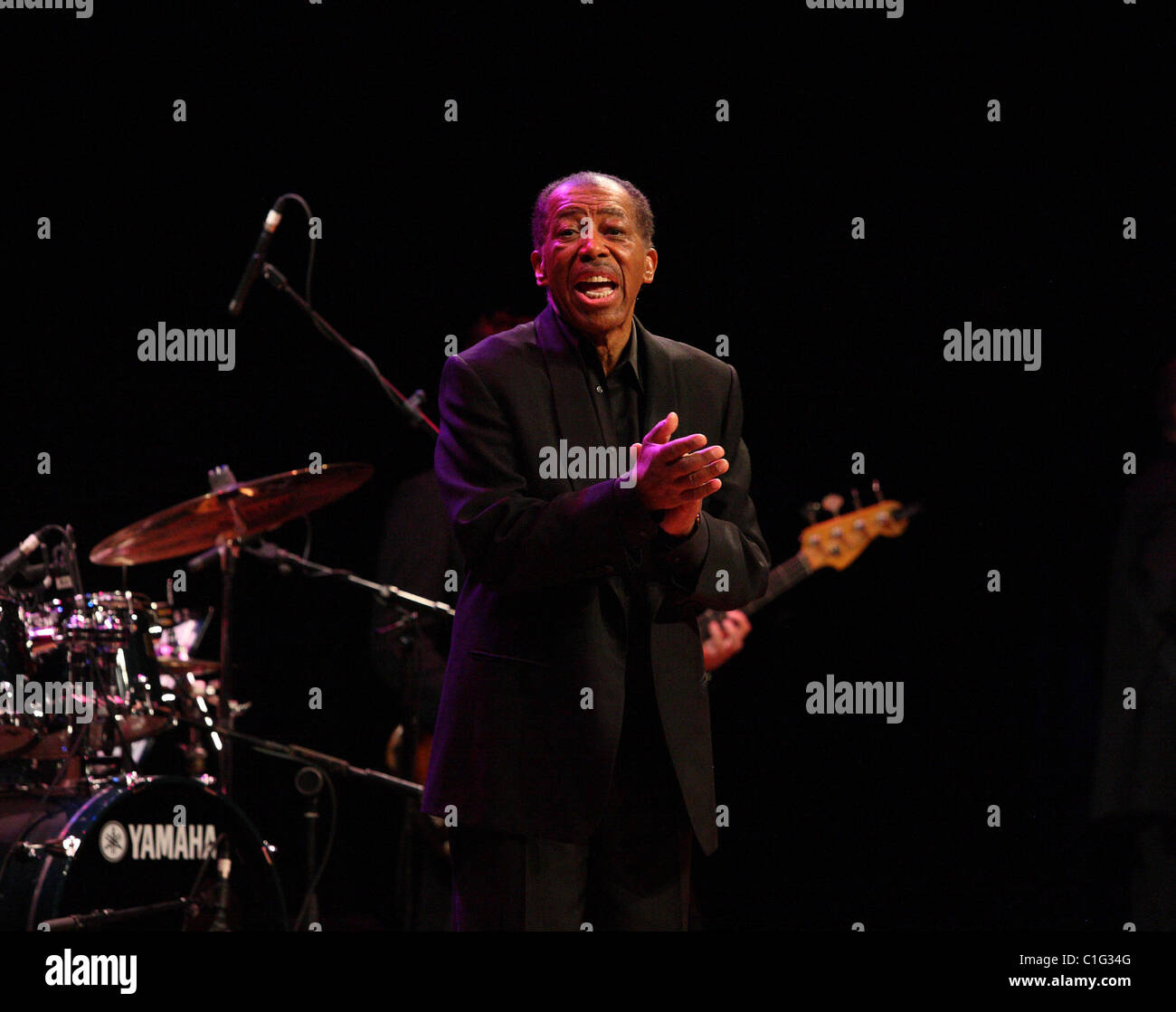 Ben E King Performing live-März 2011 Stockfoto