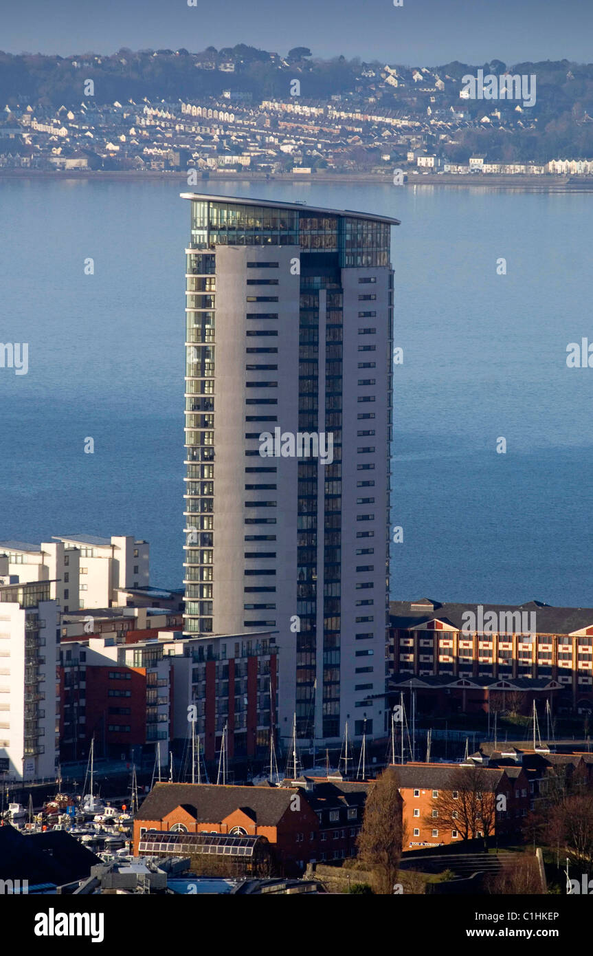 Der Turm, Meridian-Kai in Swansea, das ist das höchste Gebäude in Wales stehen auf 107m. Stockfoto