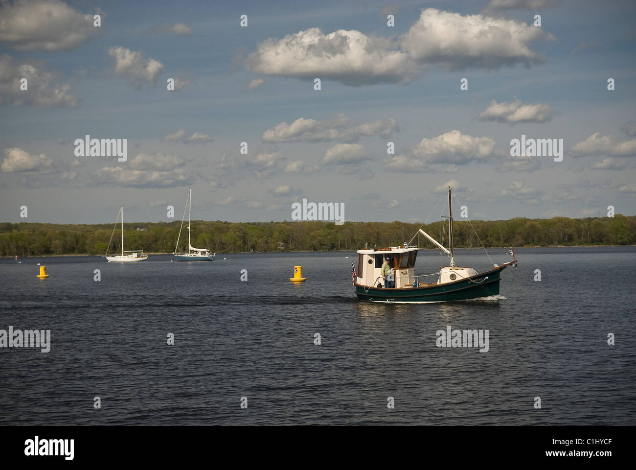 Kleines Boot am Connecticut River in Essex, Connecticut, USA Stockfoto