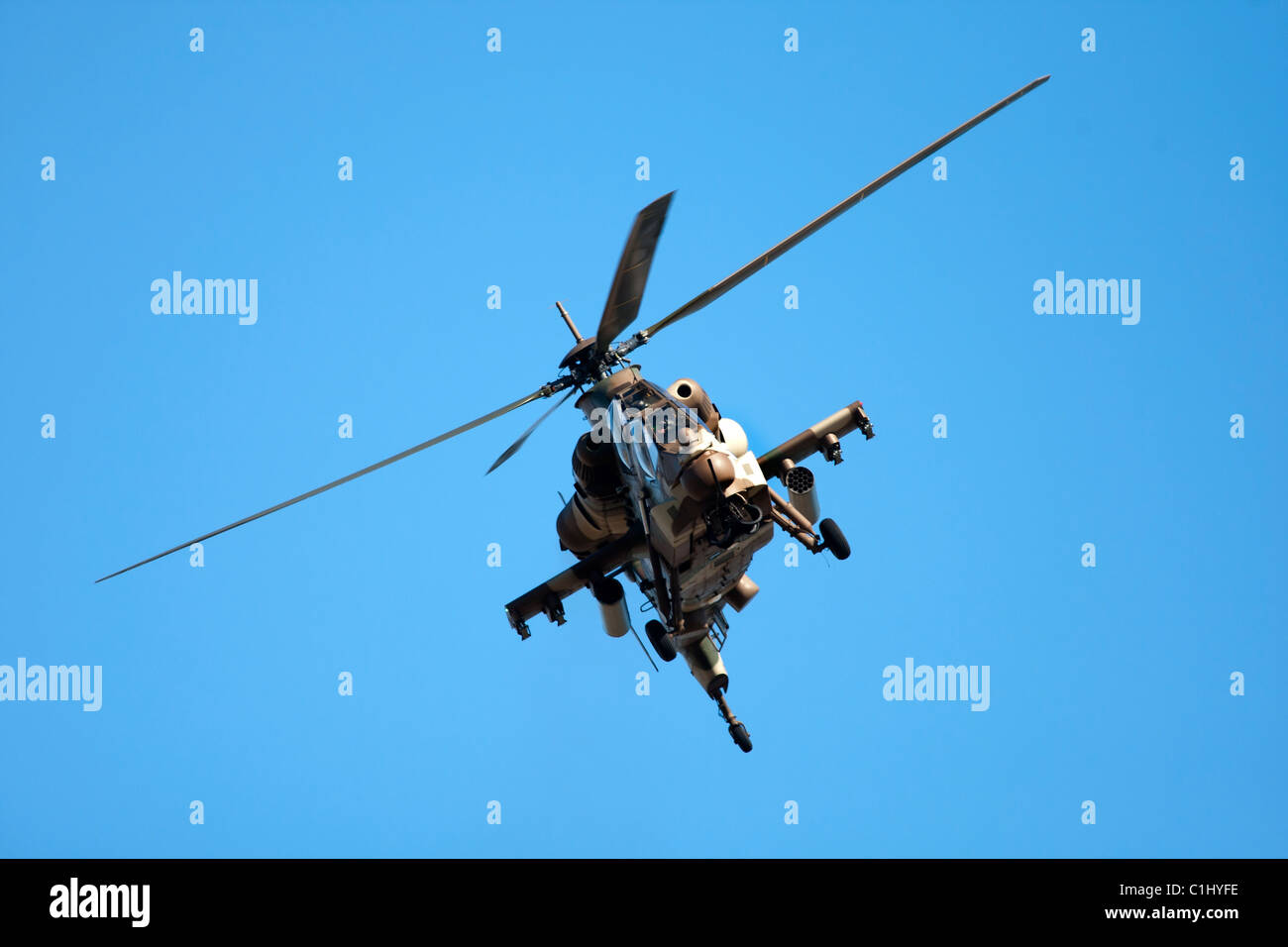 Rooivalk Angriff Hubschrauber Helikopter Air zeigen in Cape Town, South Africa, September 2010 Stockfoto
