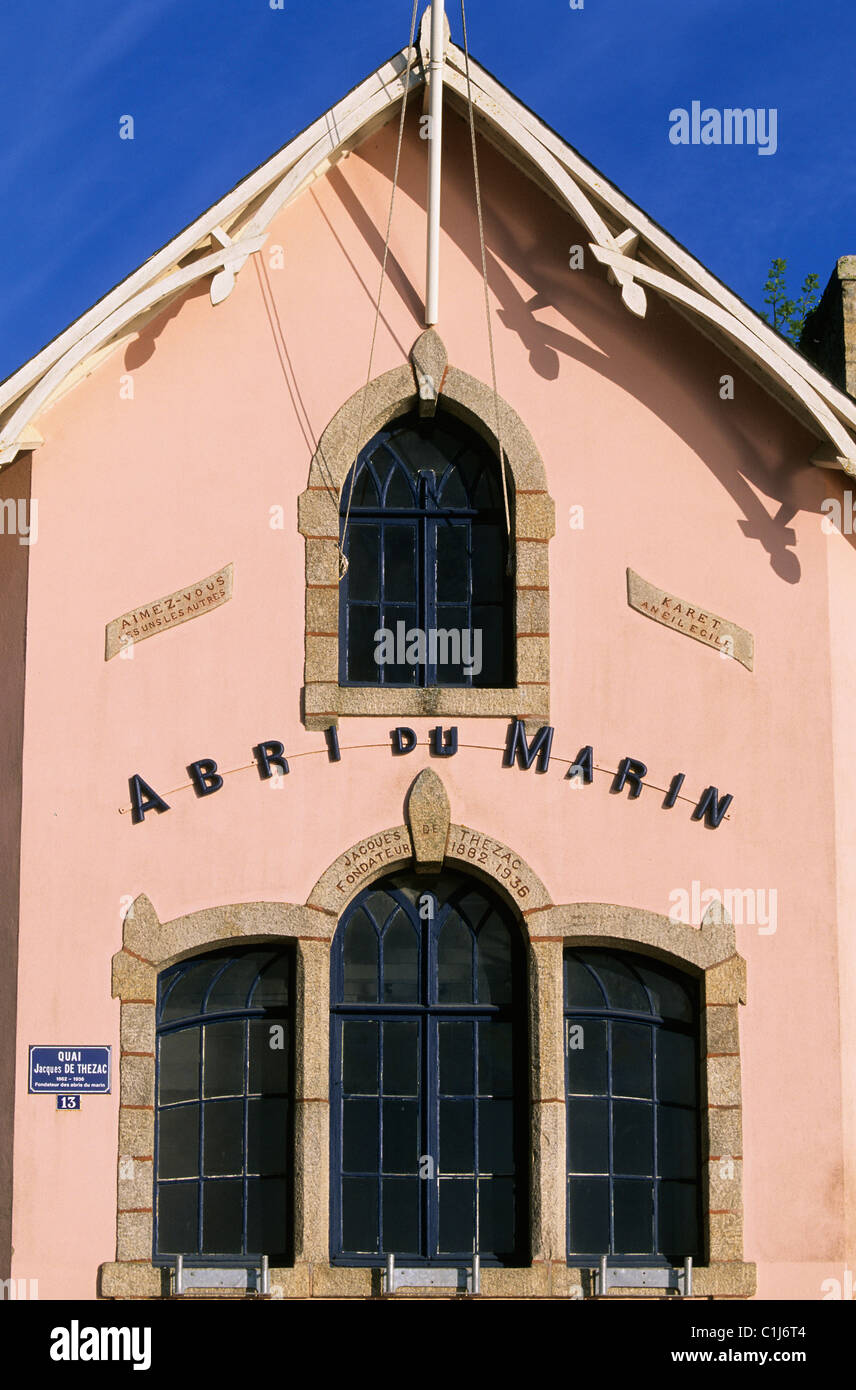 Frankreich, Finistere, Abri du Marin (Sailor Haus) am Strand von Sainte