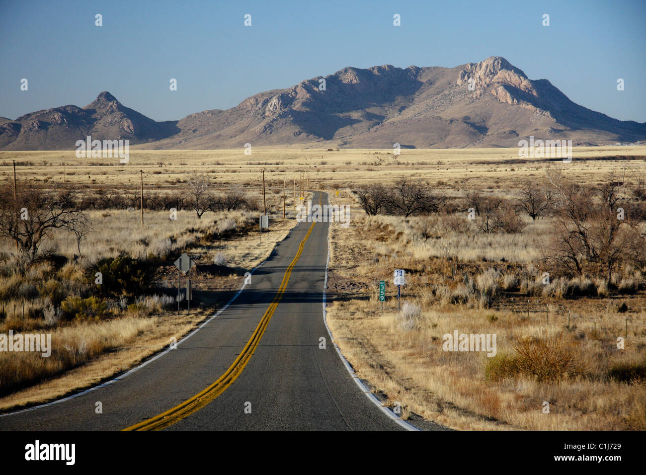 die Straße, dachte die Wüste in den USA Stockfoto