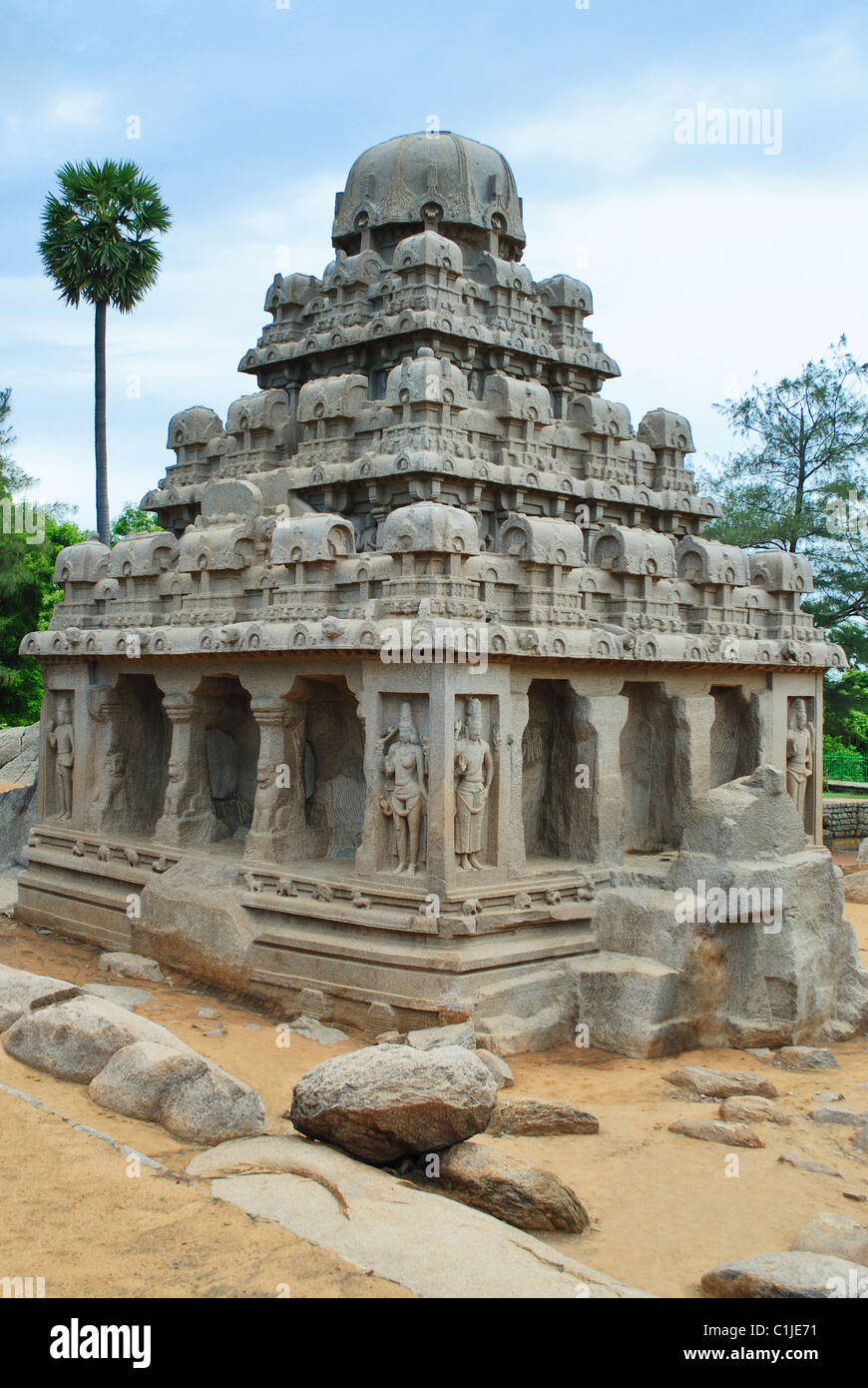 Dharmaraja-Ratha, ca. 7. Jahrhundert A.D., Mahabalipuram, Kancheepuram Bezirk, Tamil Nadu, Indien Stockfoto
