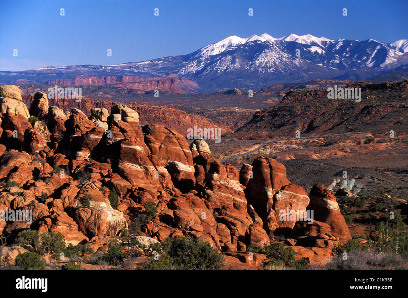 USA, Utah, Arches-Nationalpark, Feuerofen, La Sal mountains Stockfoto