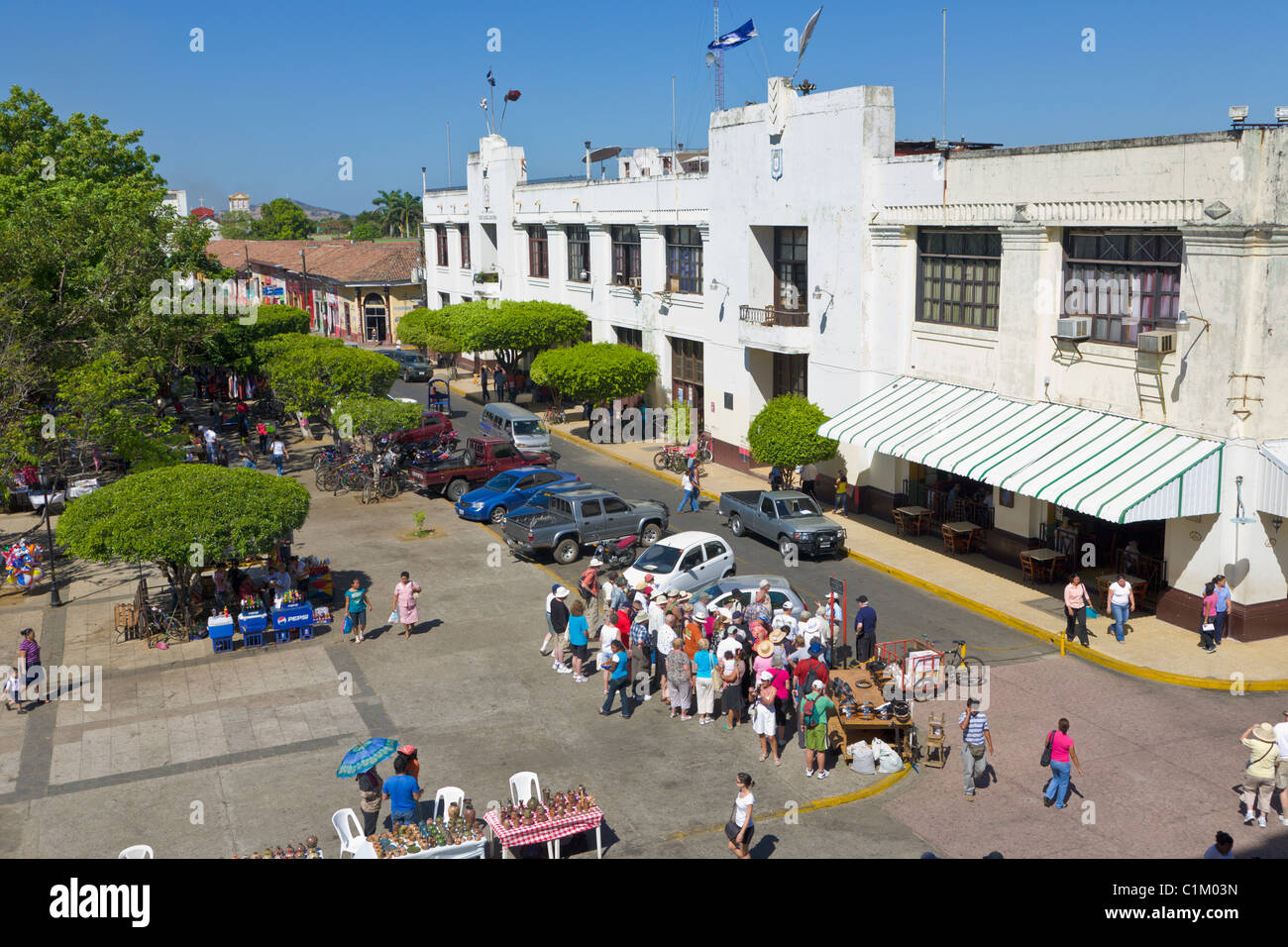 Ruben Dario Park und Straße, Leon, Nicaragua Stockfoto