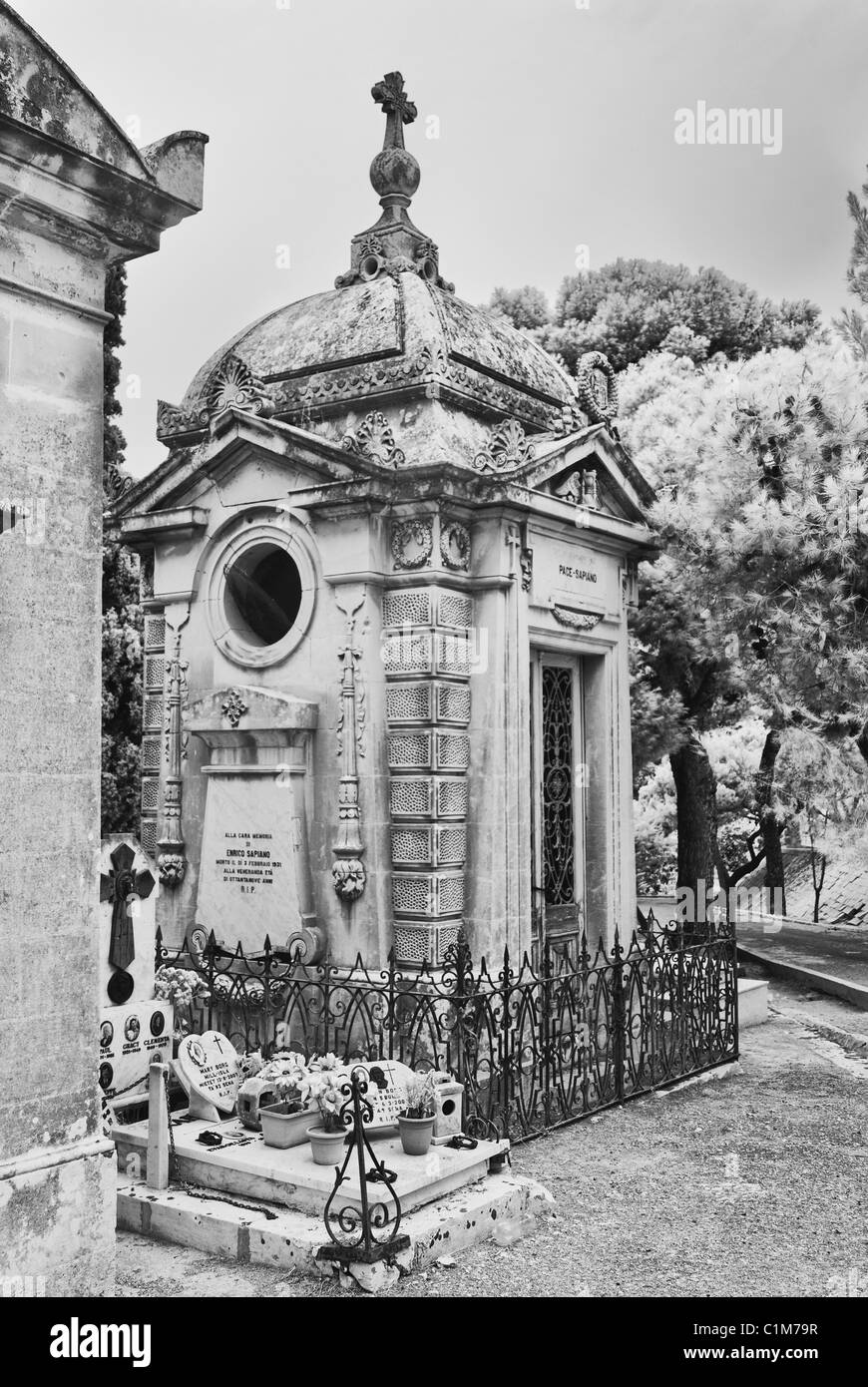 Schmerzensmutter Friedhof - Malta Stockfoto