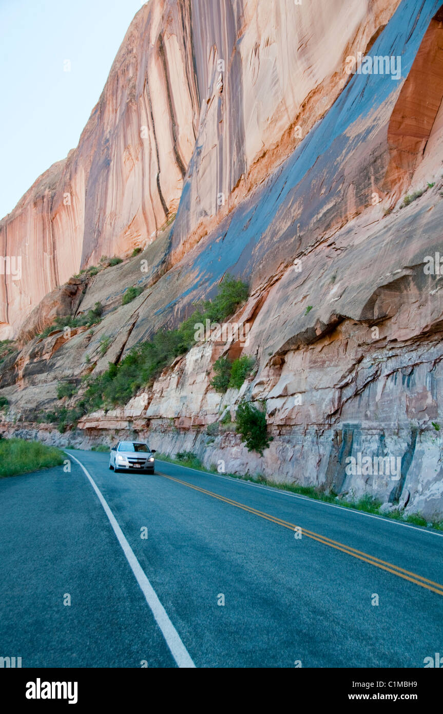 Colorado River Scenic Byway, Route 128, Fisher Towers, Castle Rock, hohen Mauern umgebene Korridor, Monitor & Merrimac Buttes, Felsen, Utah, USA Stockfoto