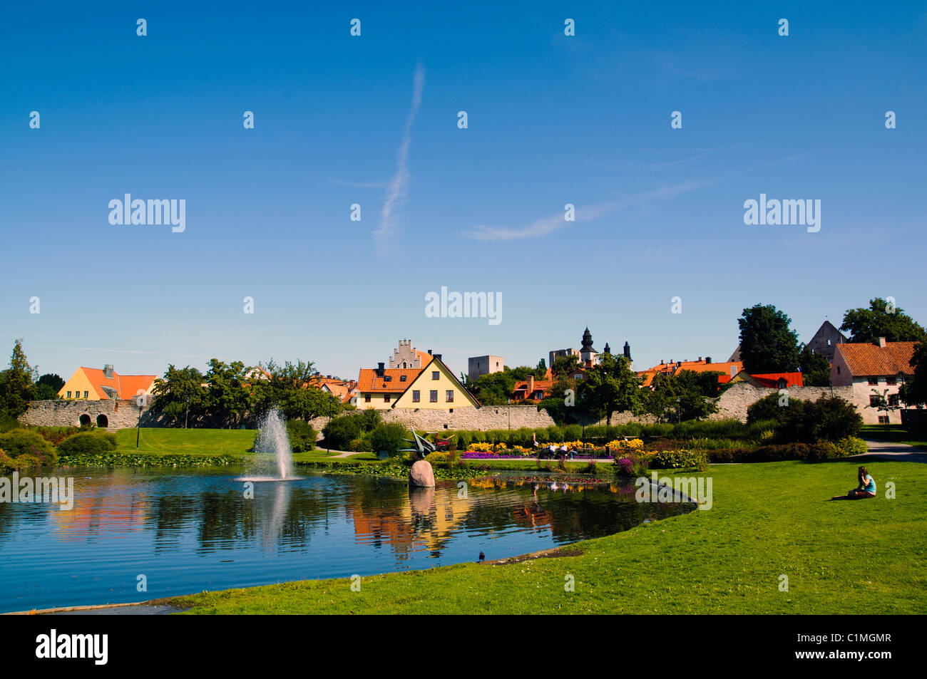 Park in der Stadt Visby, Schweden Stockfoto