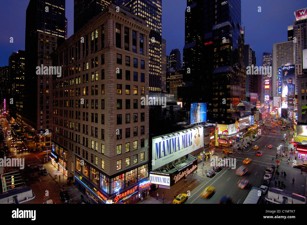 USA, New York City, Manhattan, 50th Street und Broadway in der Nähe von Times Square Stockfoto