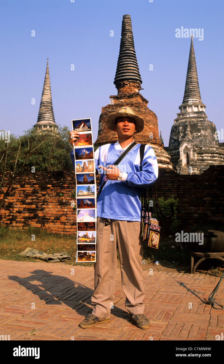 Thailand, Phra Nakhon Si Ayutthaya Province, Ayutthaya (ehemalige Hauptstadt von Siam), Postkarte Verkäufer Stockfoto