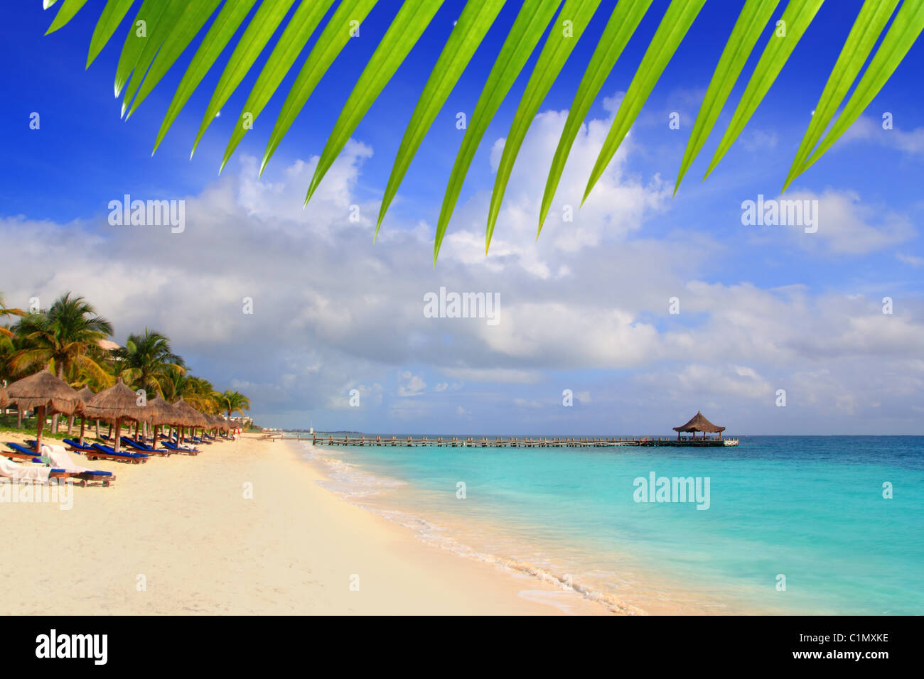 Riviera Maya tropischen Strand Palmen Schiebedach türkisfarbenen karibischen Meer Stockfoto