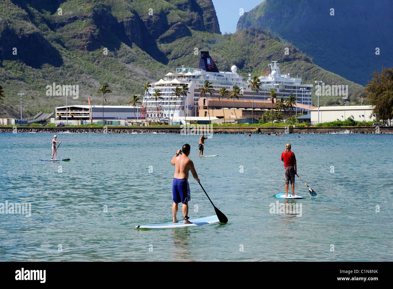 Standup Surfbrett Paddle Board Kalapaki Beach Marriott Kauai Hawaii Nawilwili Bay Stockfoto